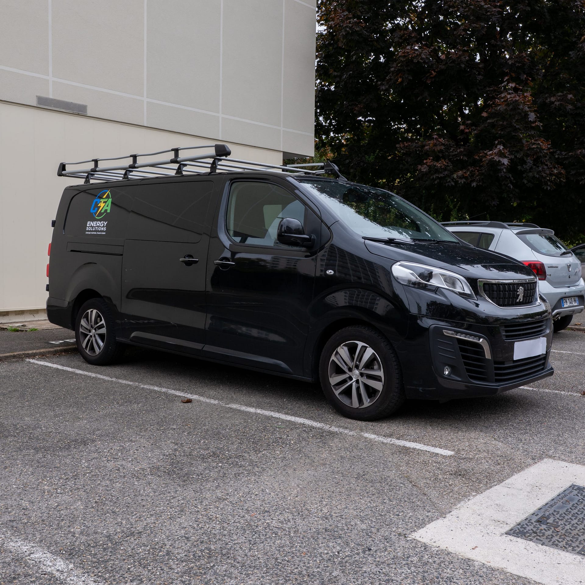 flocage utilitaire de la société energy solution à lyon-2