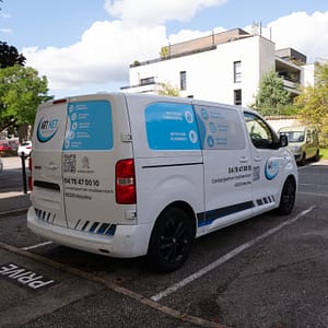 marquage-véhicule-utilitaire-à-lyon-3-1