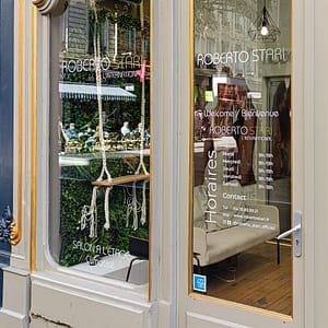 marquage vitrine commercial lyon