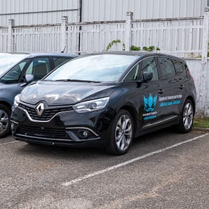 flocage-voiture-à-vénissieux-par-persecom-marquage-4