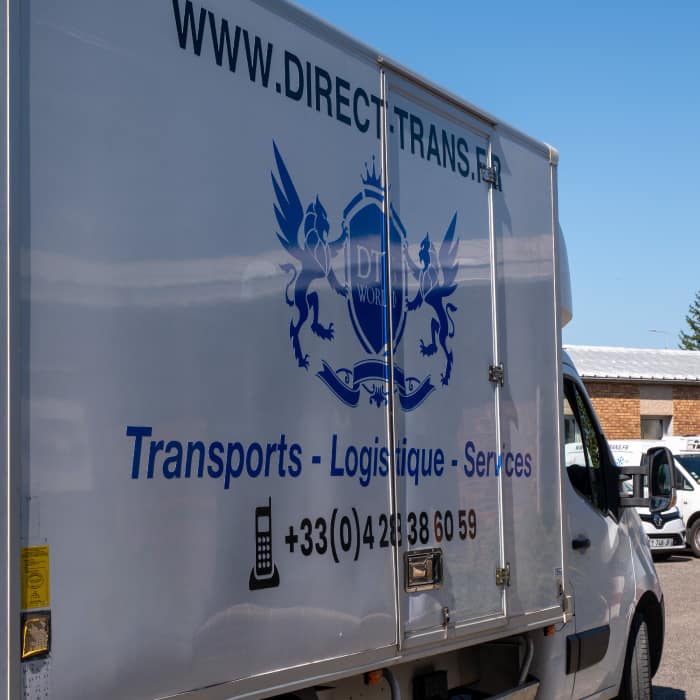 flocage-poids-lourd-à-vénissieux-par-persecom-marquage-1