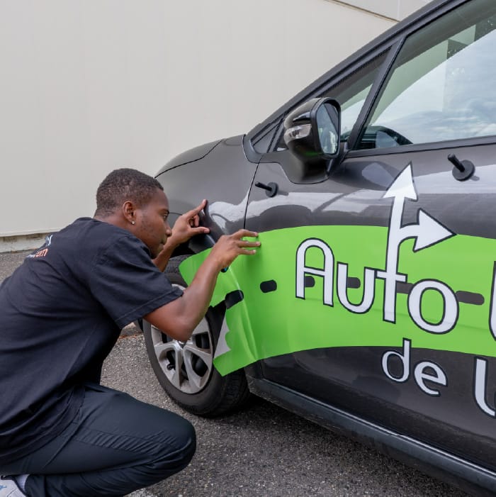 lettrage-adhesif-auto-ecole-lyon-80